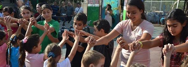 Children Create Mideast Peace Through Education at Hand in Hand